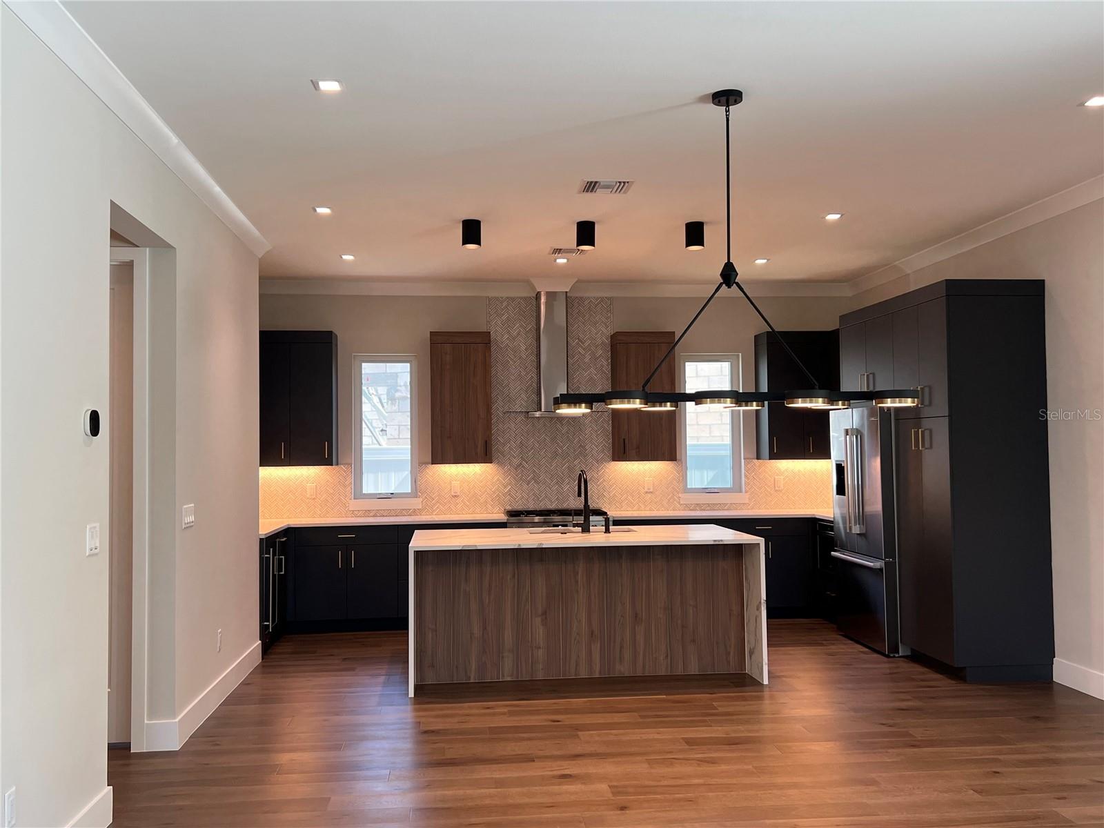 LAKE KILLARNEY SHORES - Residential