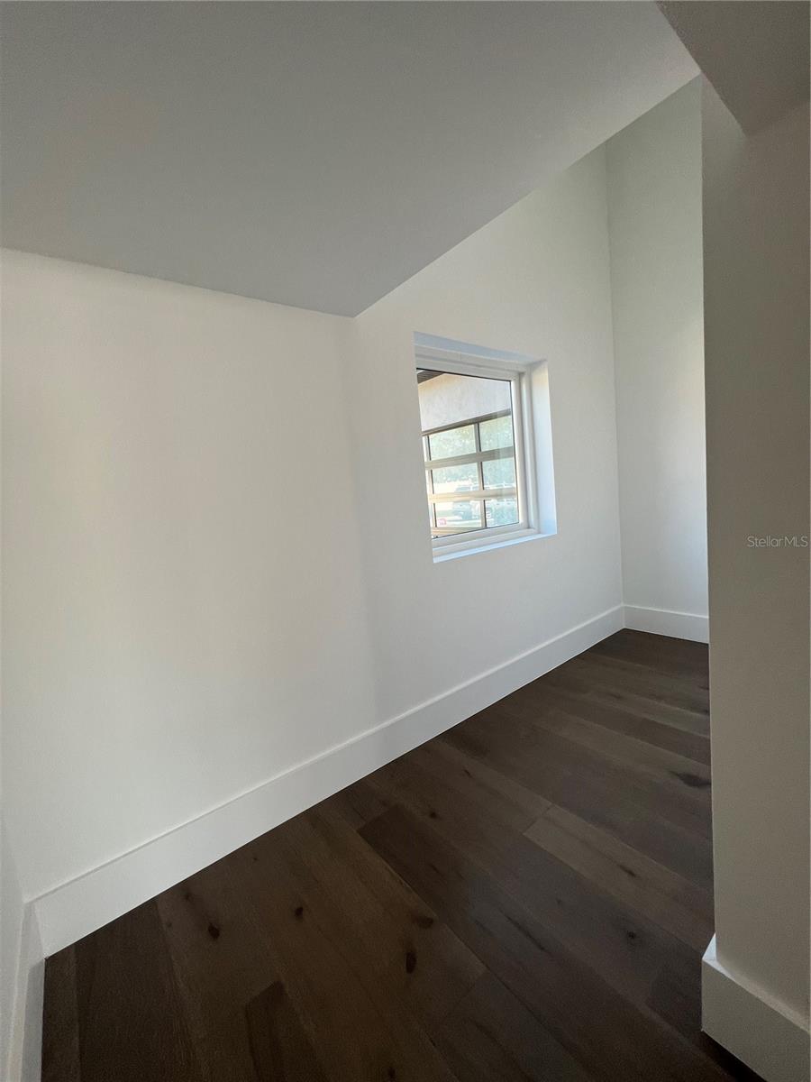 LAKE KILLARNEY SHORES - Residential