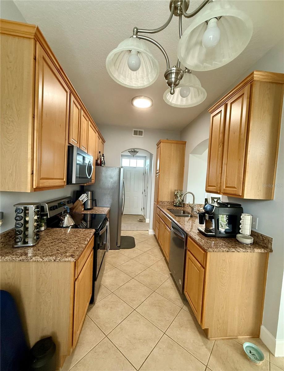 ARTISAN CLUB CONDO PH 5 - Residential Lease