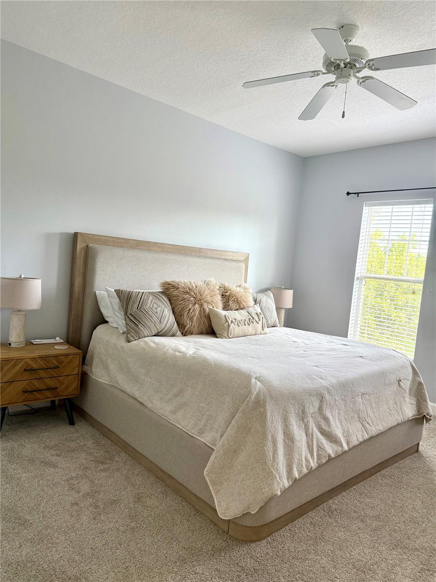 ARTISAN CLUB CONDO PH 5 - Residential Lease