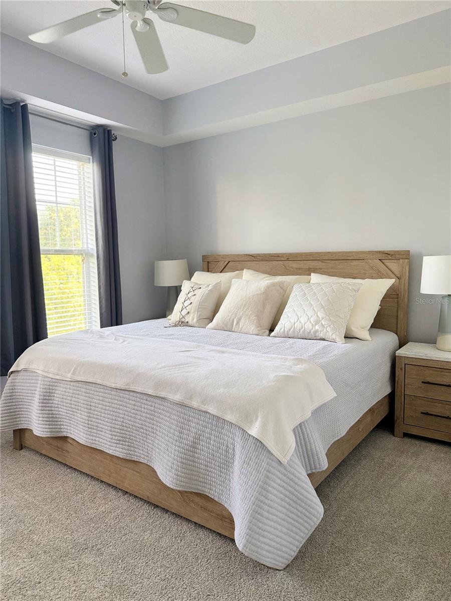 ARTISAN CLUB CONDO PH 5 - Residential Lease
