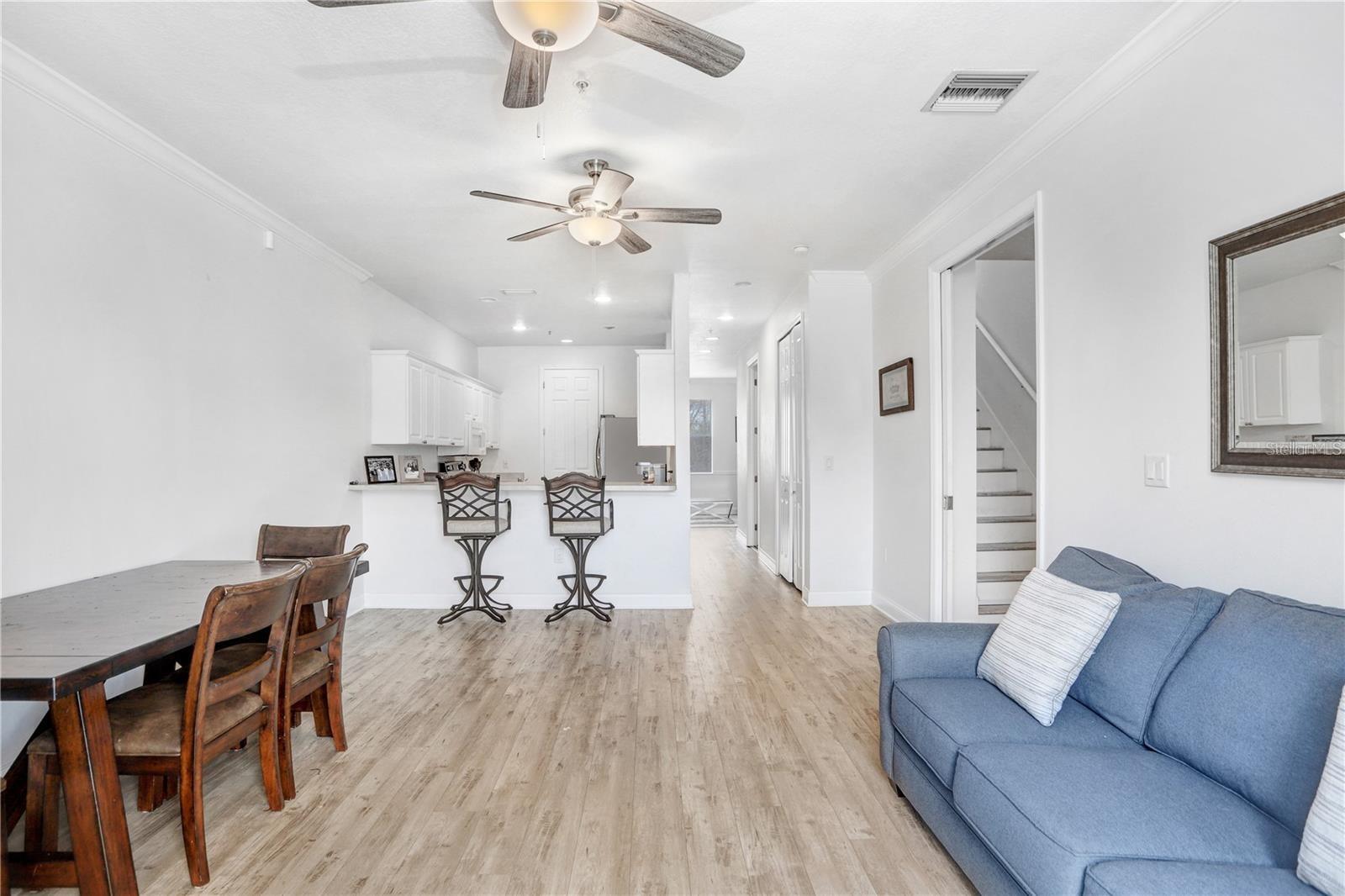 THOMAS TOWNHOMES - Residential