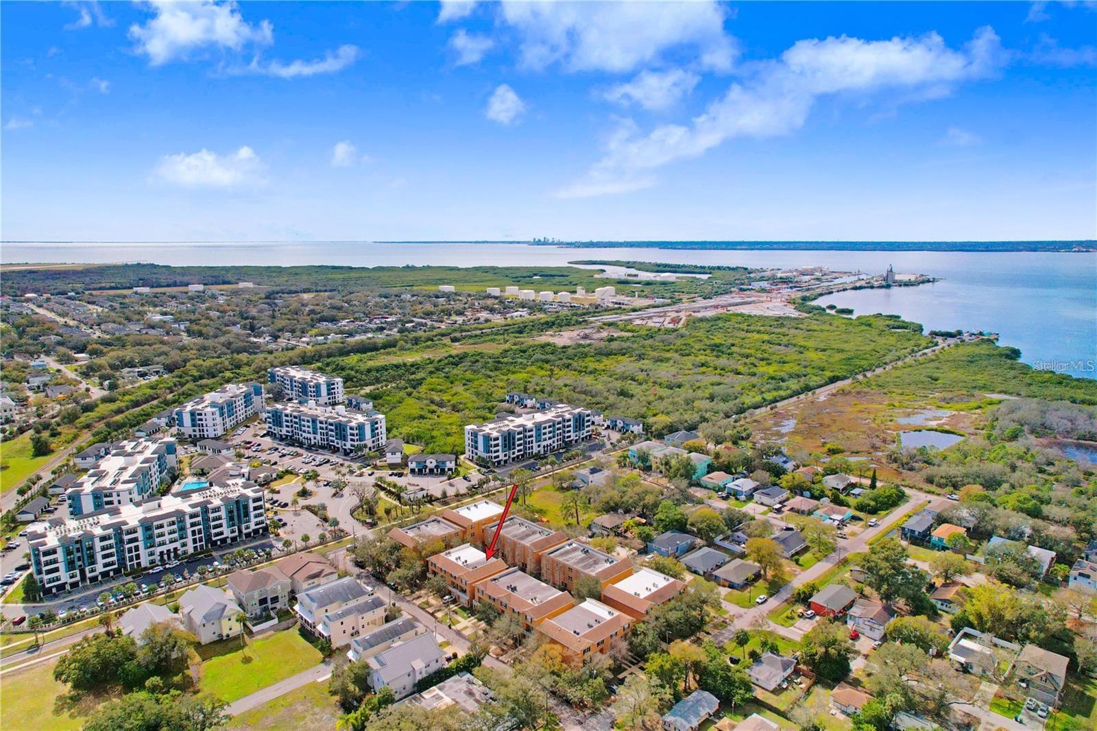 THOMAS TOWNHOMES - Residential