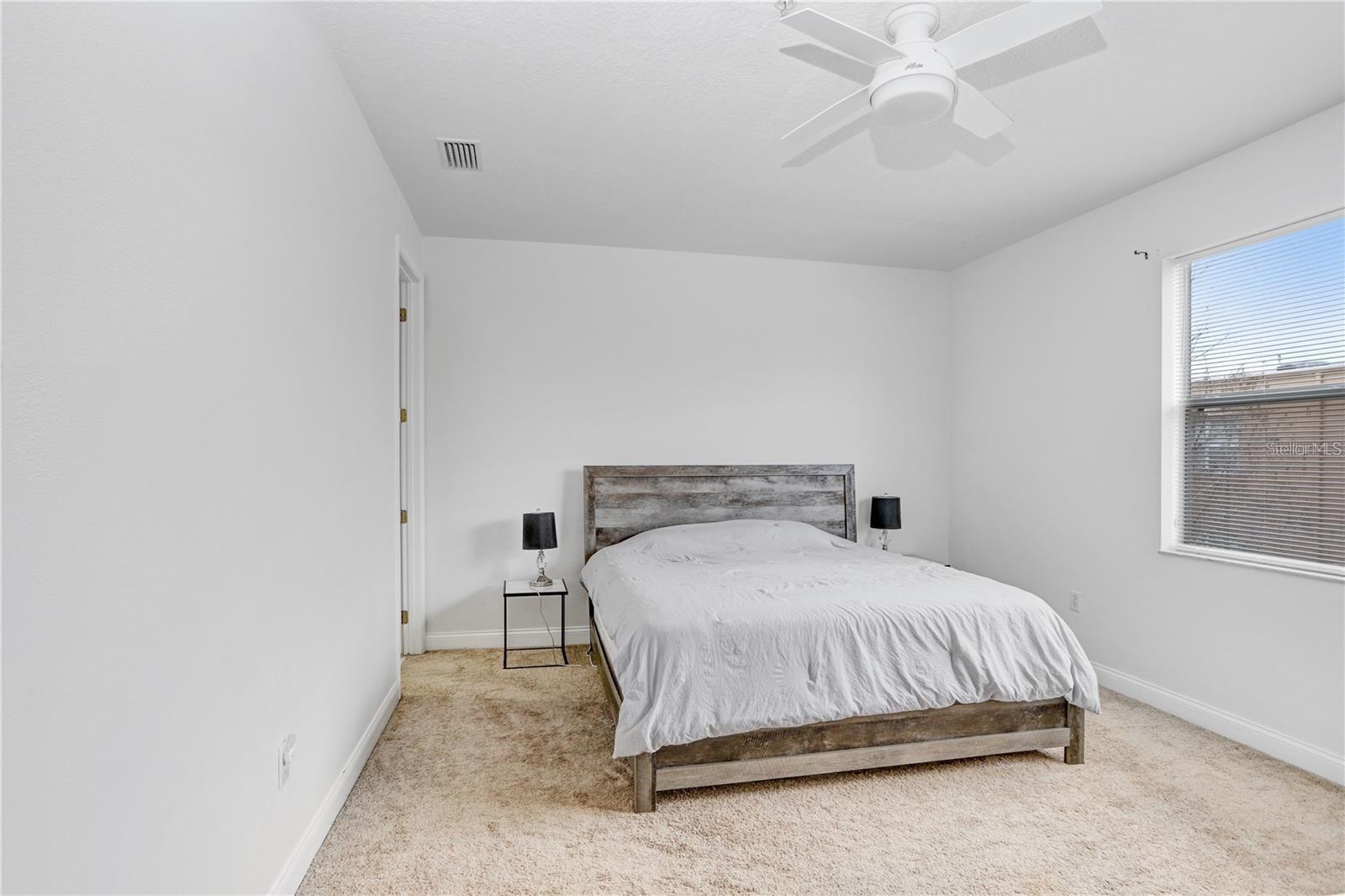 THOMAS TOWNHOMES - Residential