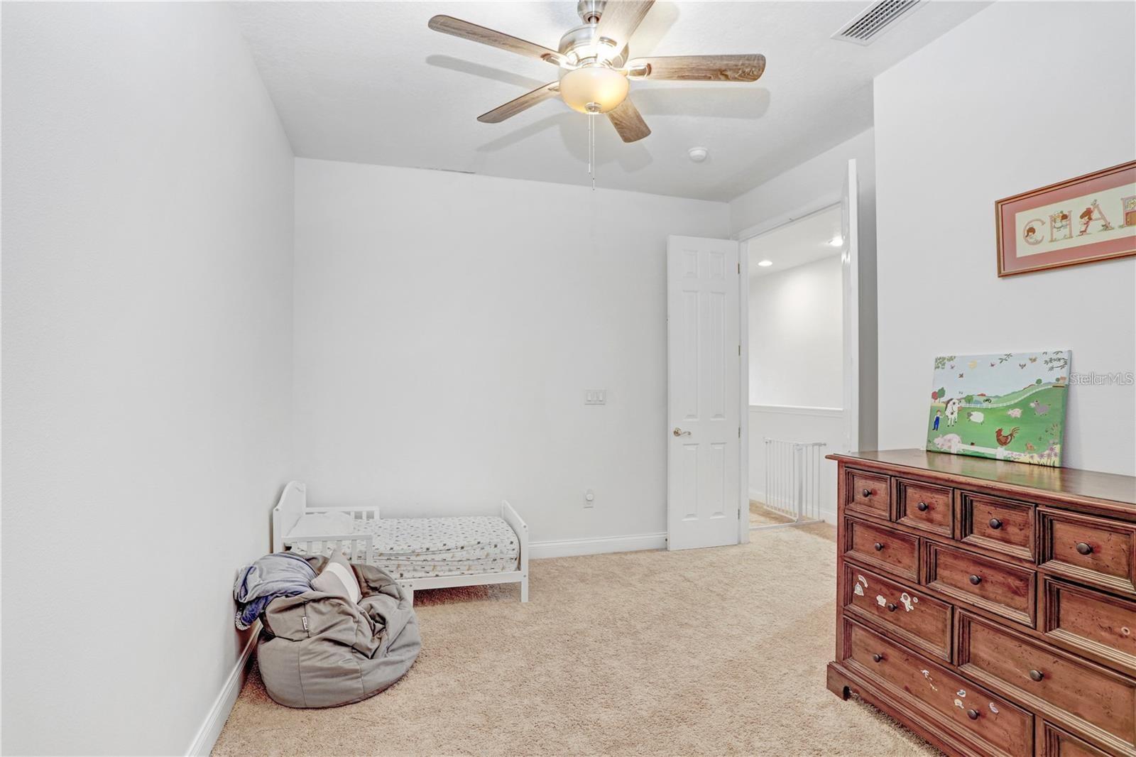 THOMAS TOWNHOMES - Residential