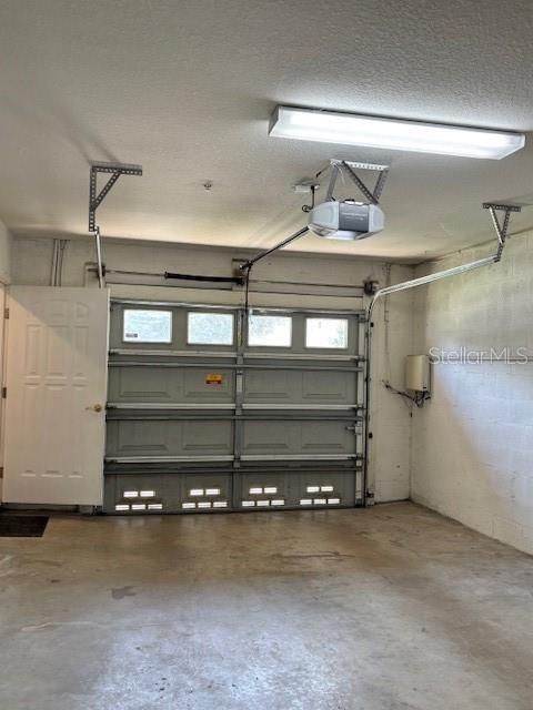 THOMAS TOWNHOMES - Residential