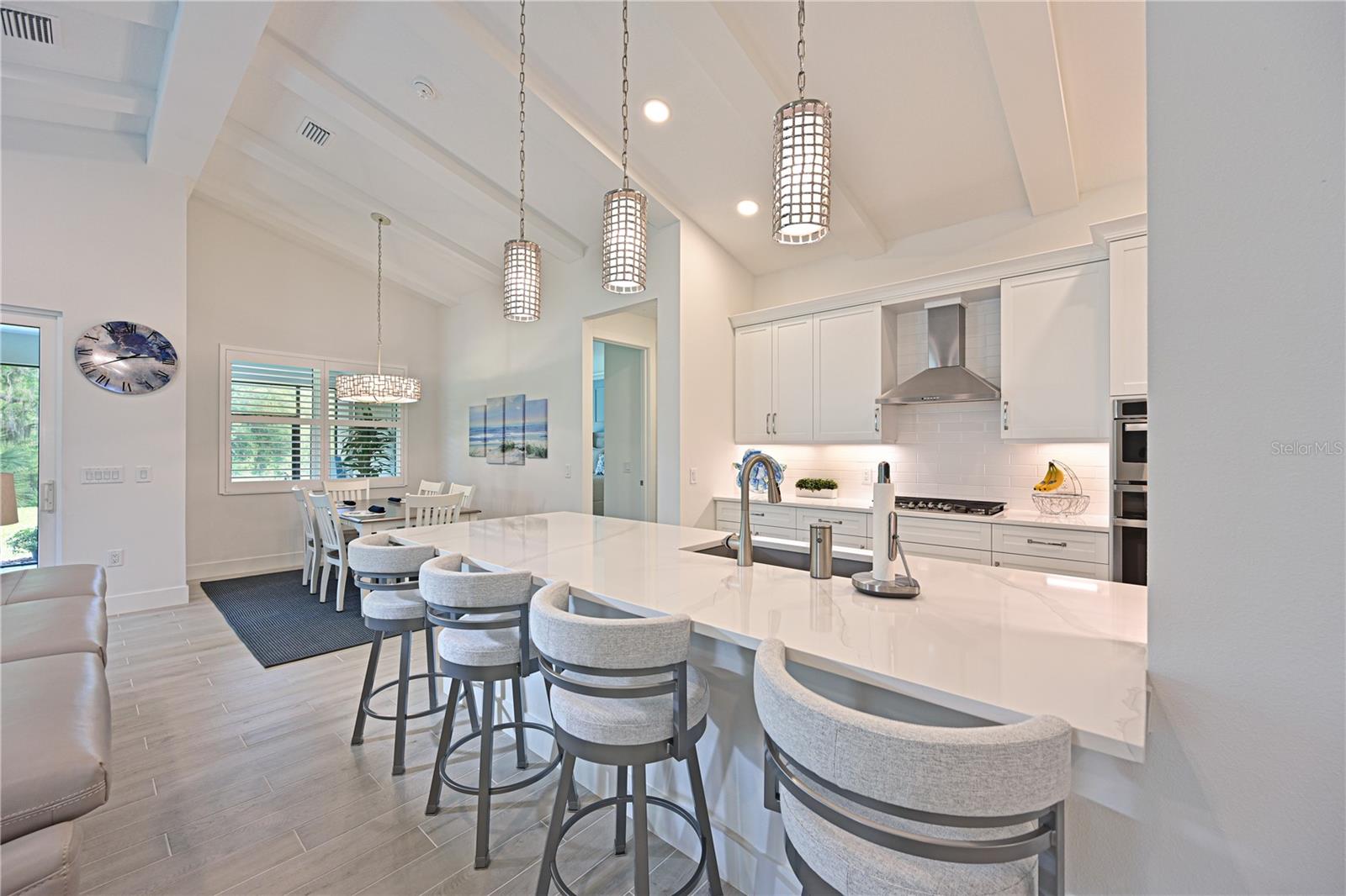 LAKEHOUSE COVE AT WATERSIDE PH 5 - Residential