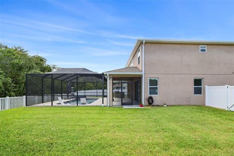 A home in ELLENTON