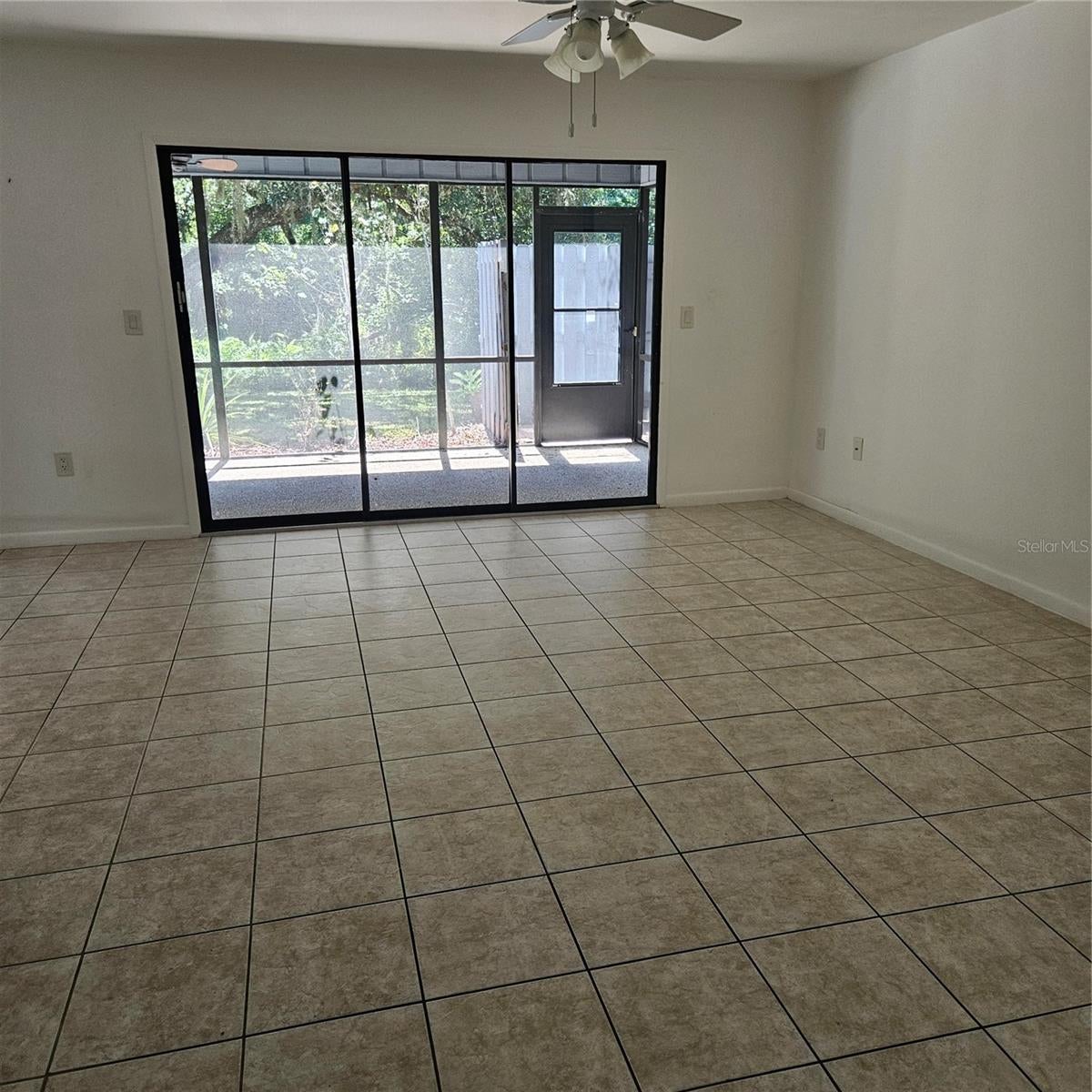 4841 HAWKSHEAD PARK