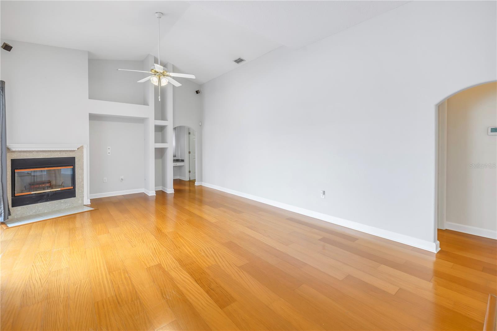 LONG BAYOU ESTATES PT REP - Residential