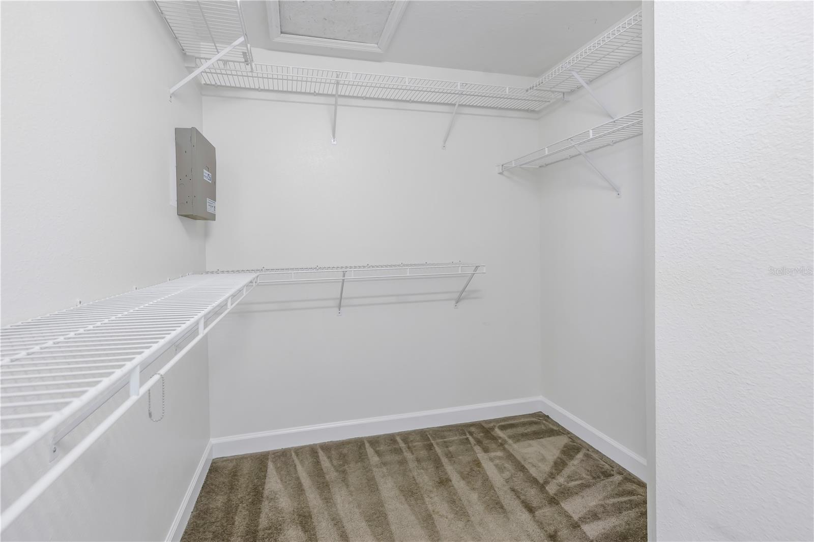 LONG BAYOU ESTATES PT REP - Residential