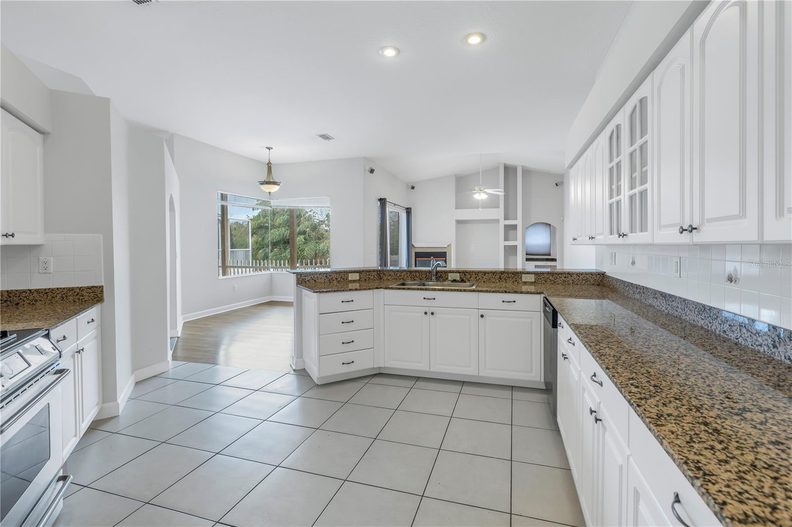 LONG BAYOU ESTATES PT REP - Residential