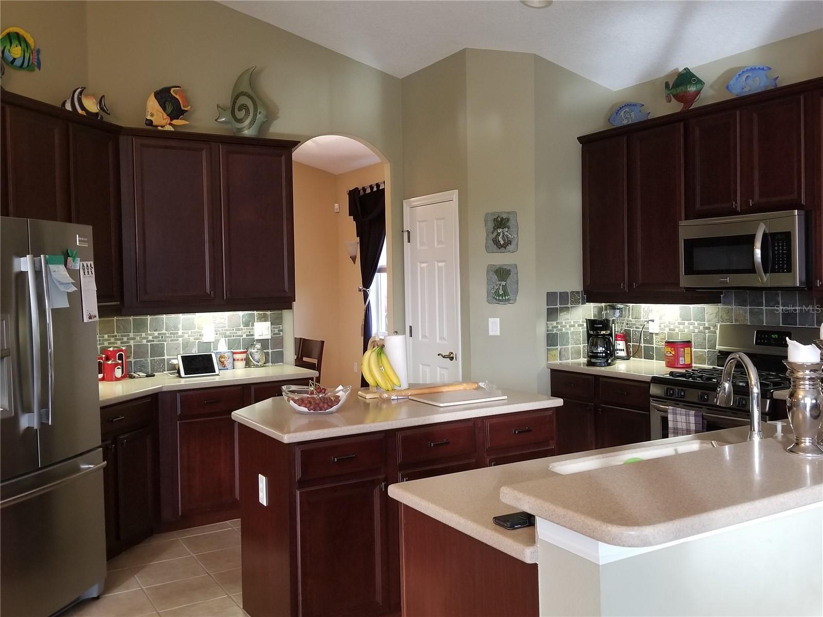 TARA PH III SUBPHASE H - Residential Lease