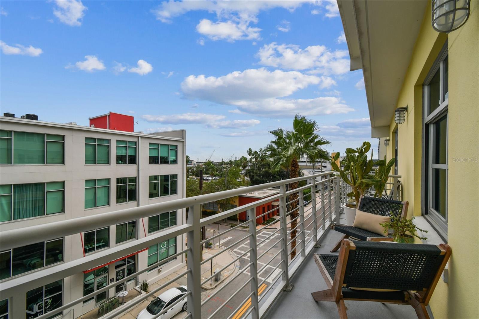 THE MERIDIAN - Residential