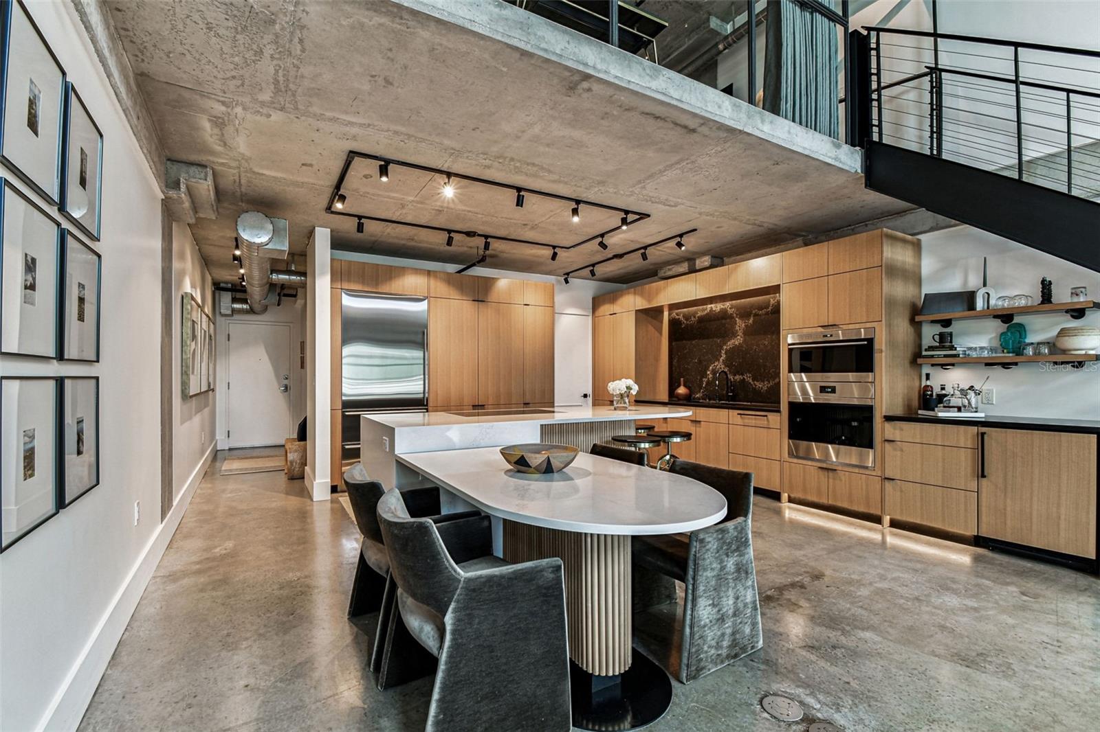 THE MERIDIAN - Residential
