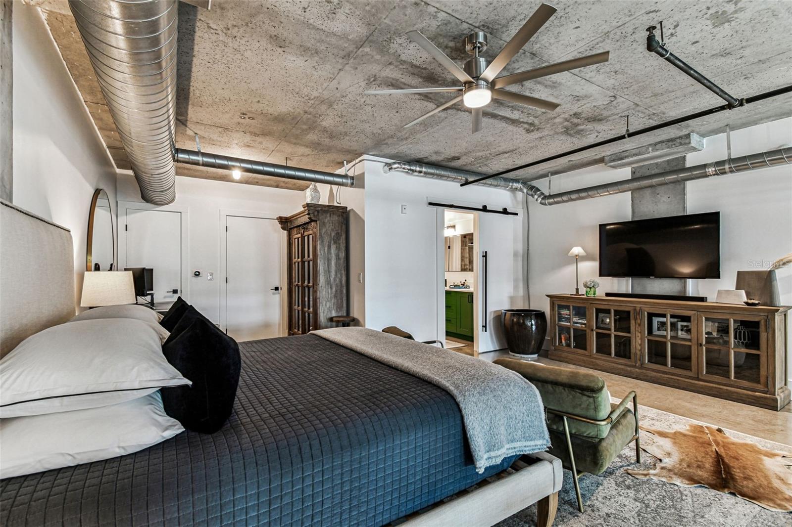 THE MERIDIAN - Residential