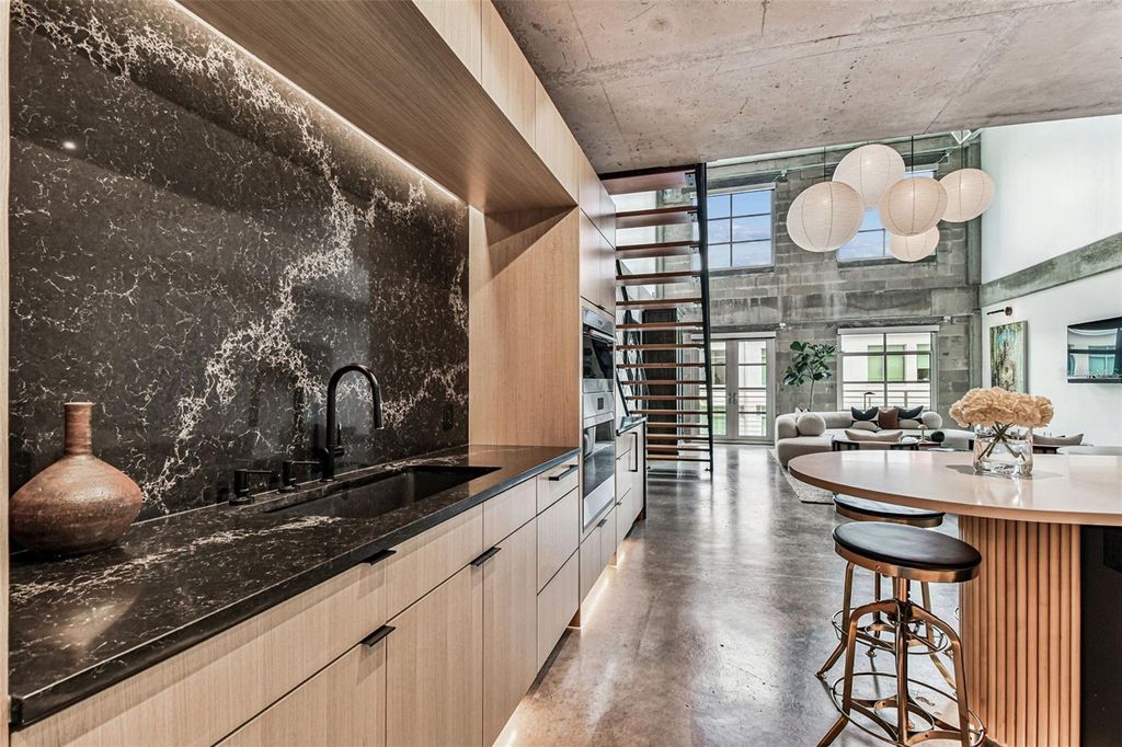 Photo of 1212 E Whiting Street #405, Tampa, FL 33602 (MLS # TB8434152)