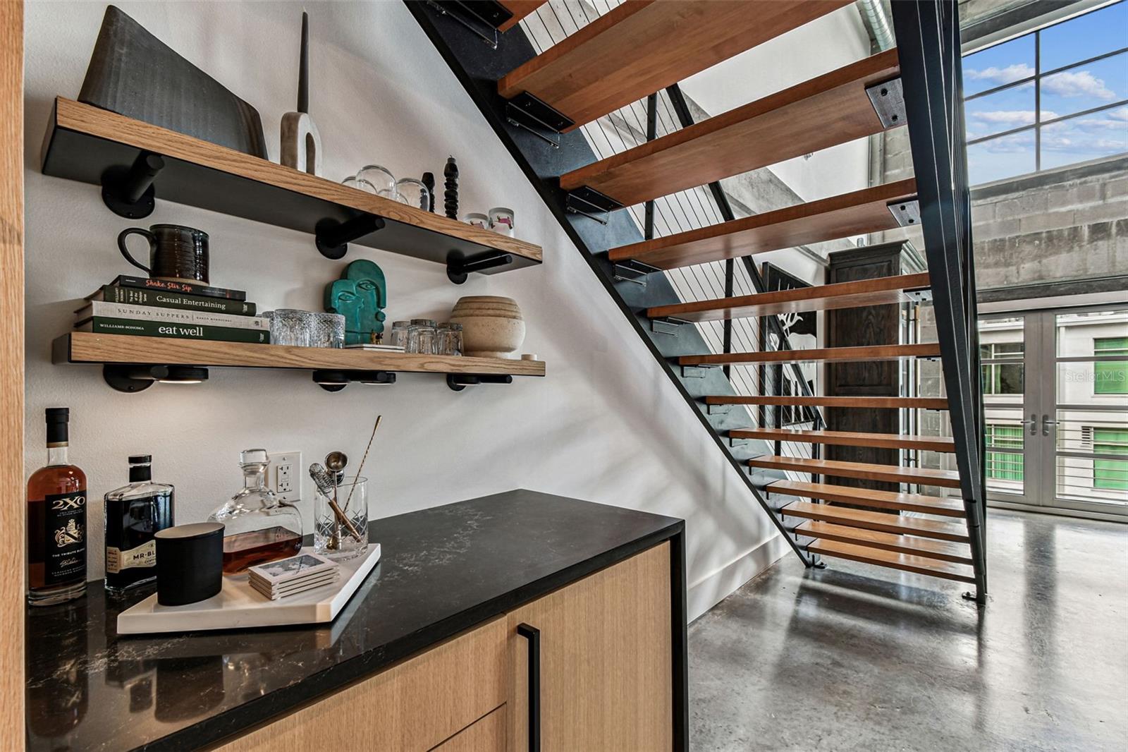 THE MERIDIAN - Residential