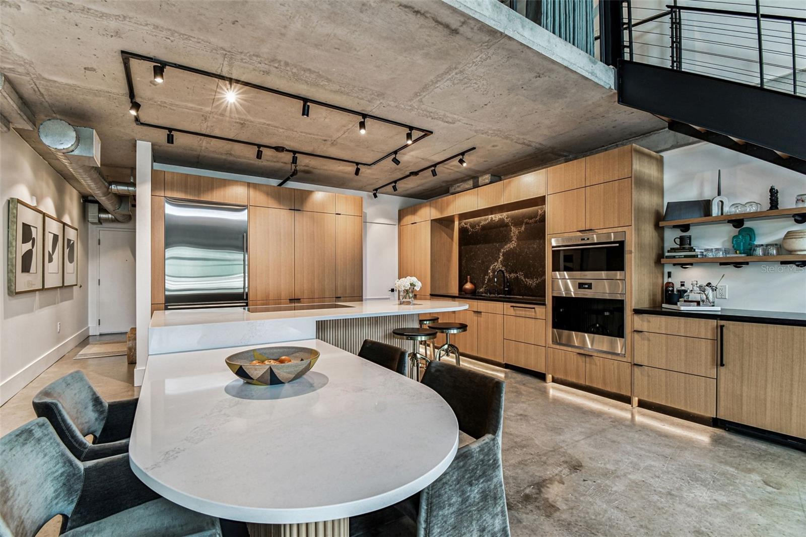 THE MERIDIAN - Residential