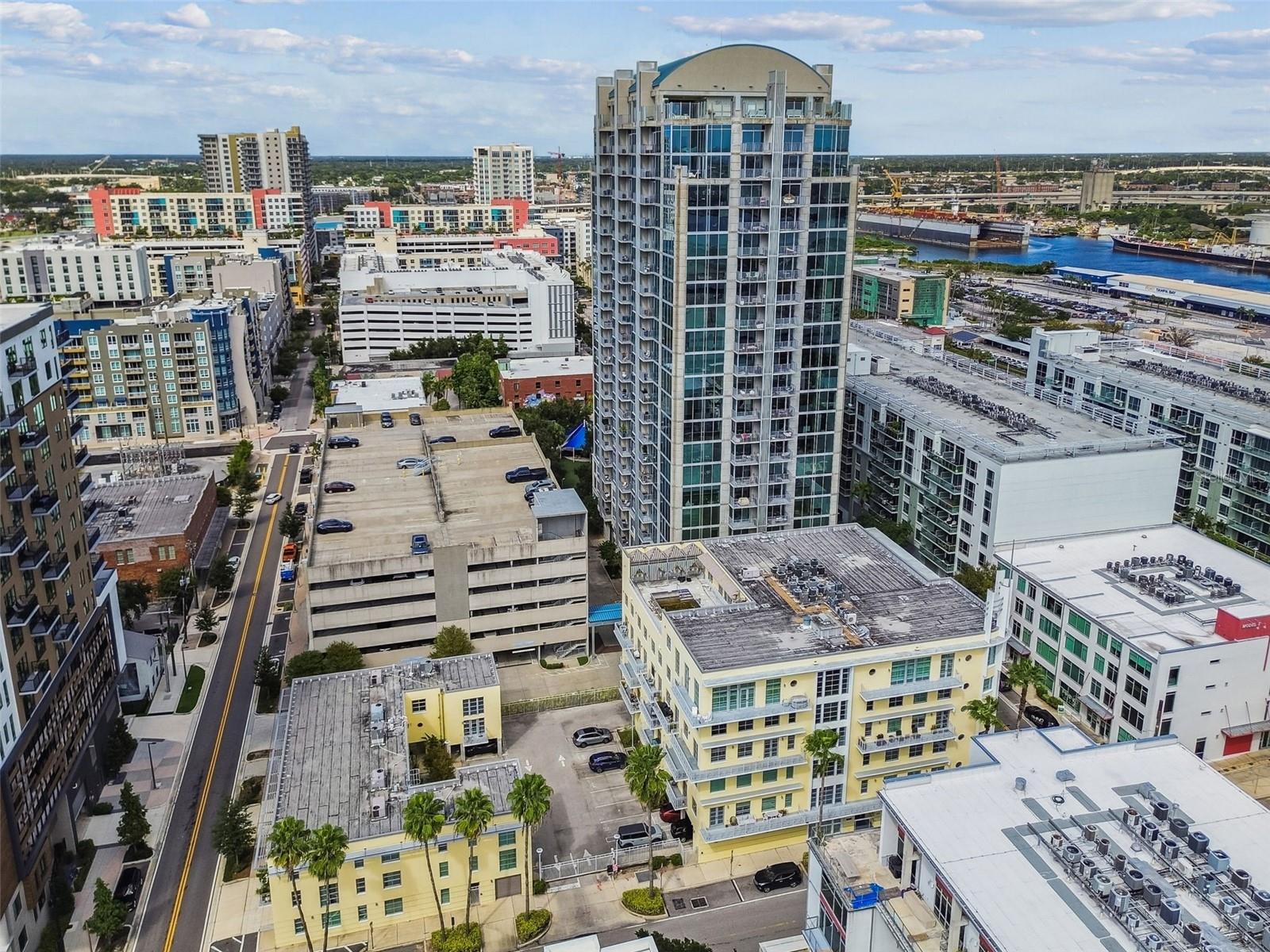 THE MERIDIAN - Residential
