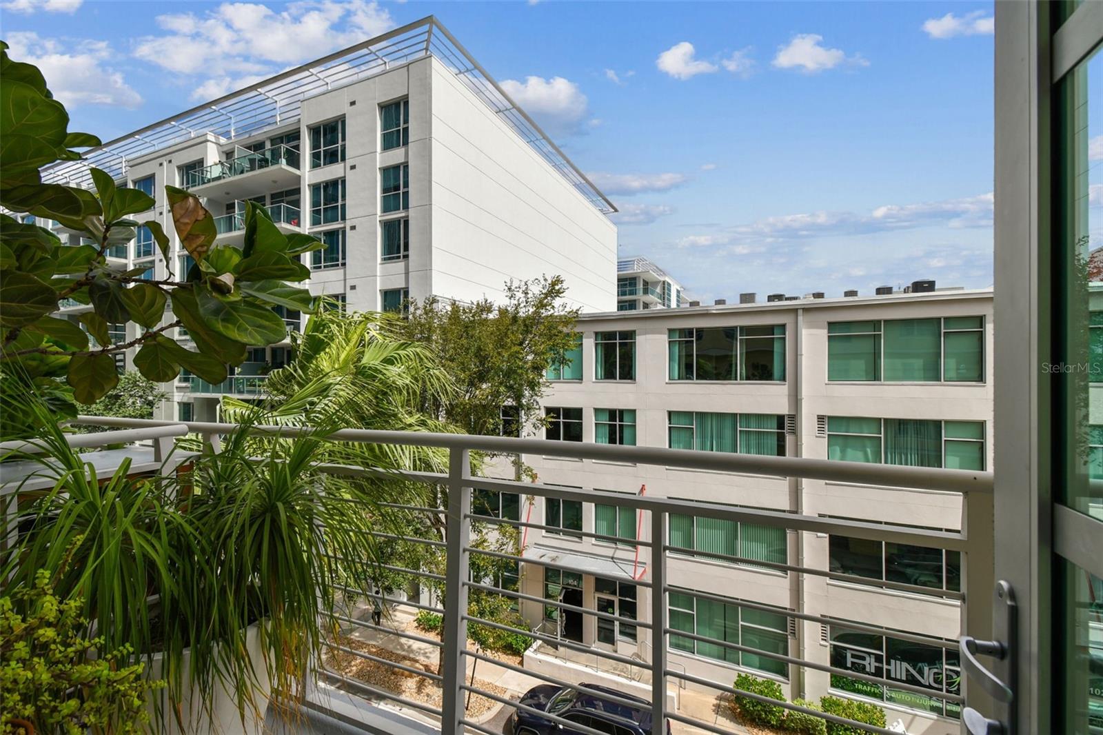 THE MERIDIAN - Residential