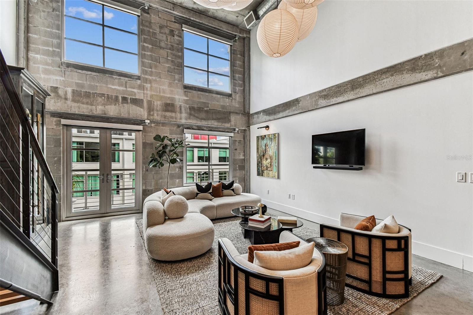 THE MERIDIAN - Residential