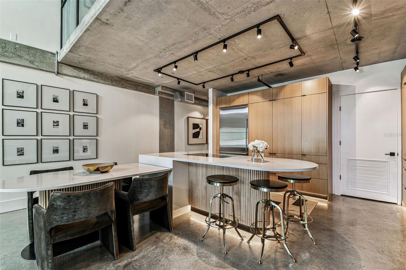 THE MERIDIAN - Residential