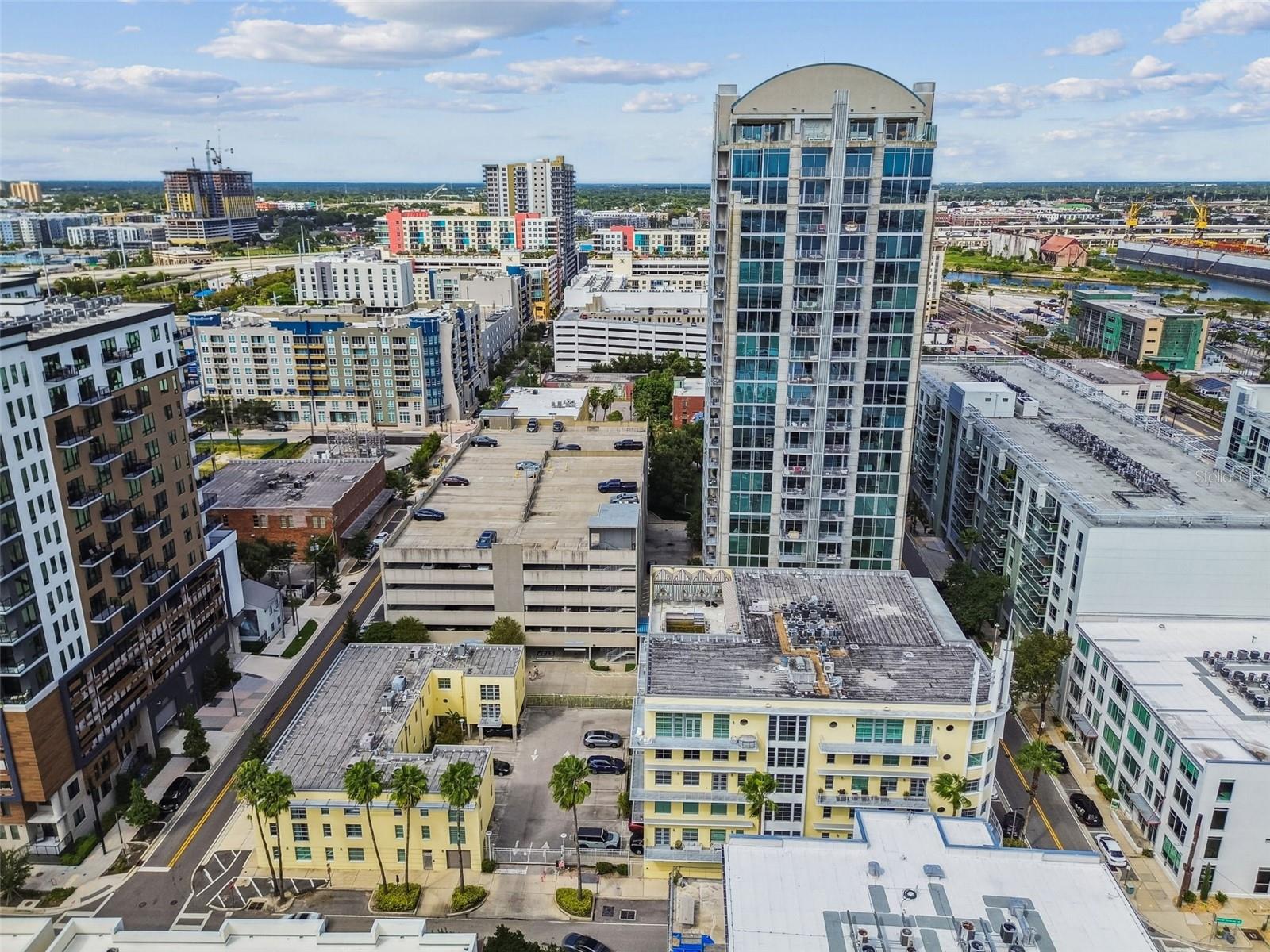 THE MERIDIAN - Residential