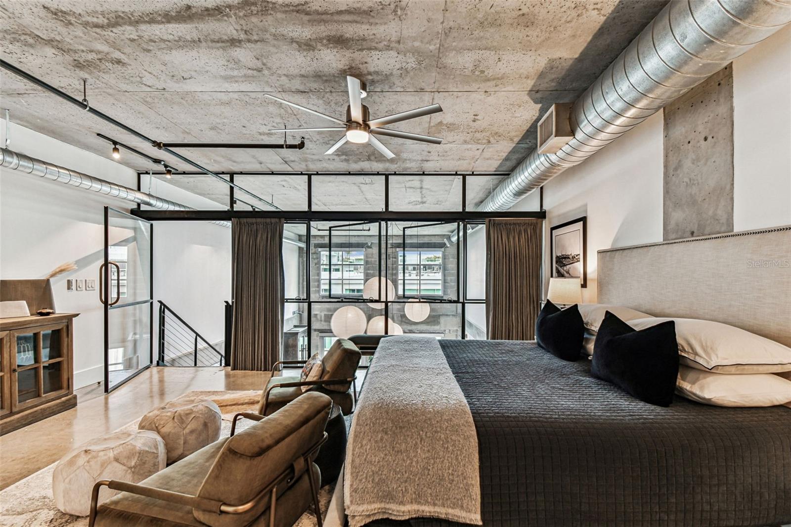 THE MERIDIAN - Residential