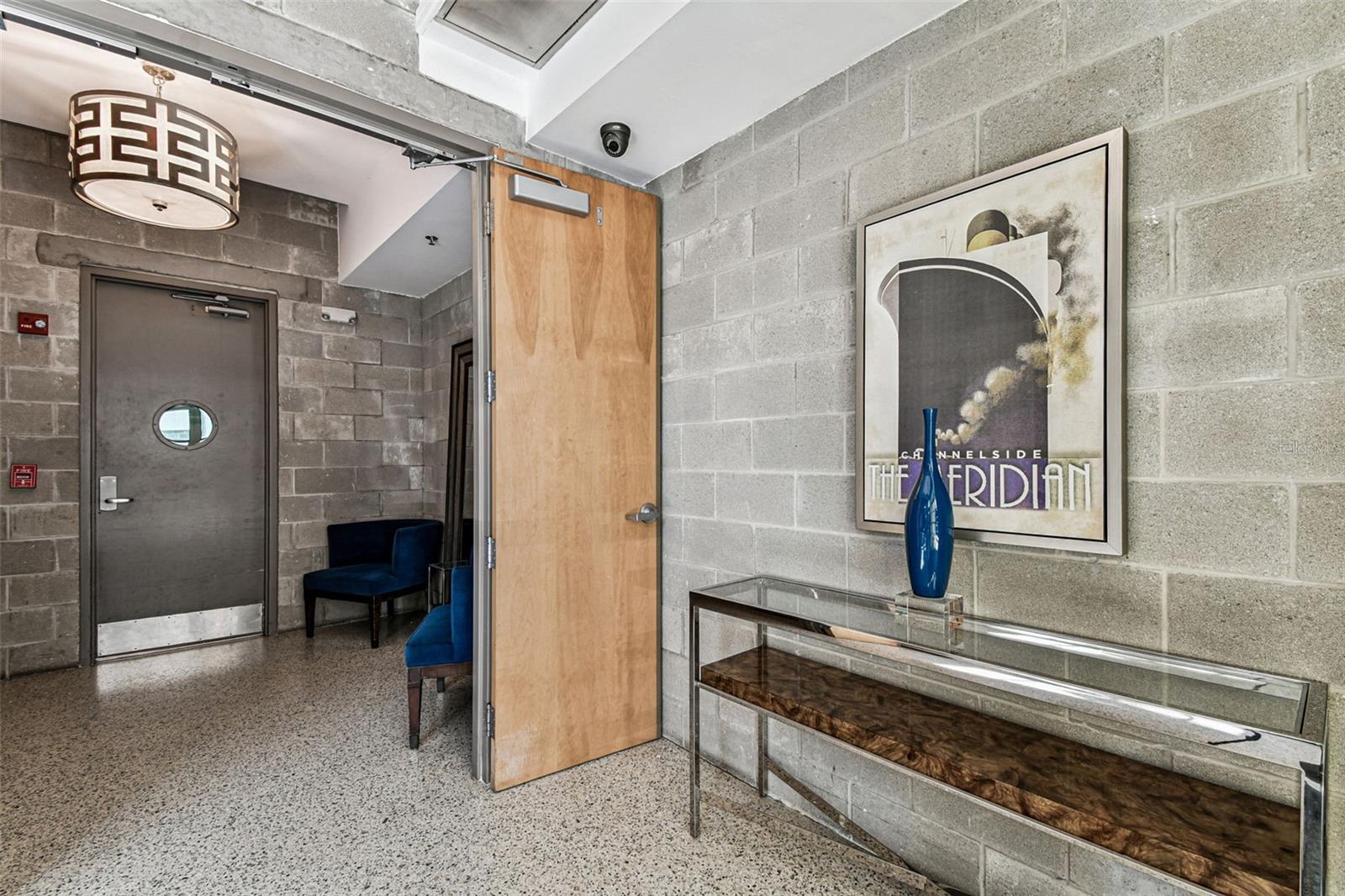 THE MERIDIAN - Residential