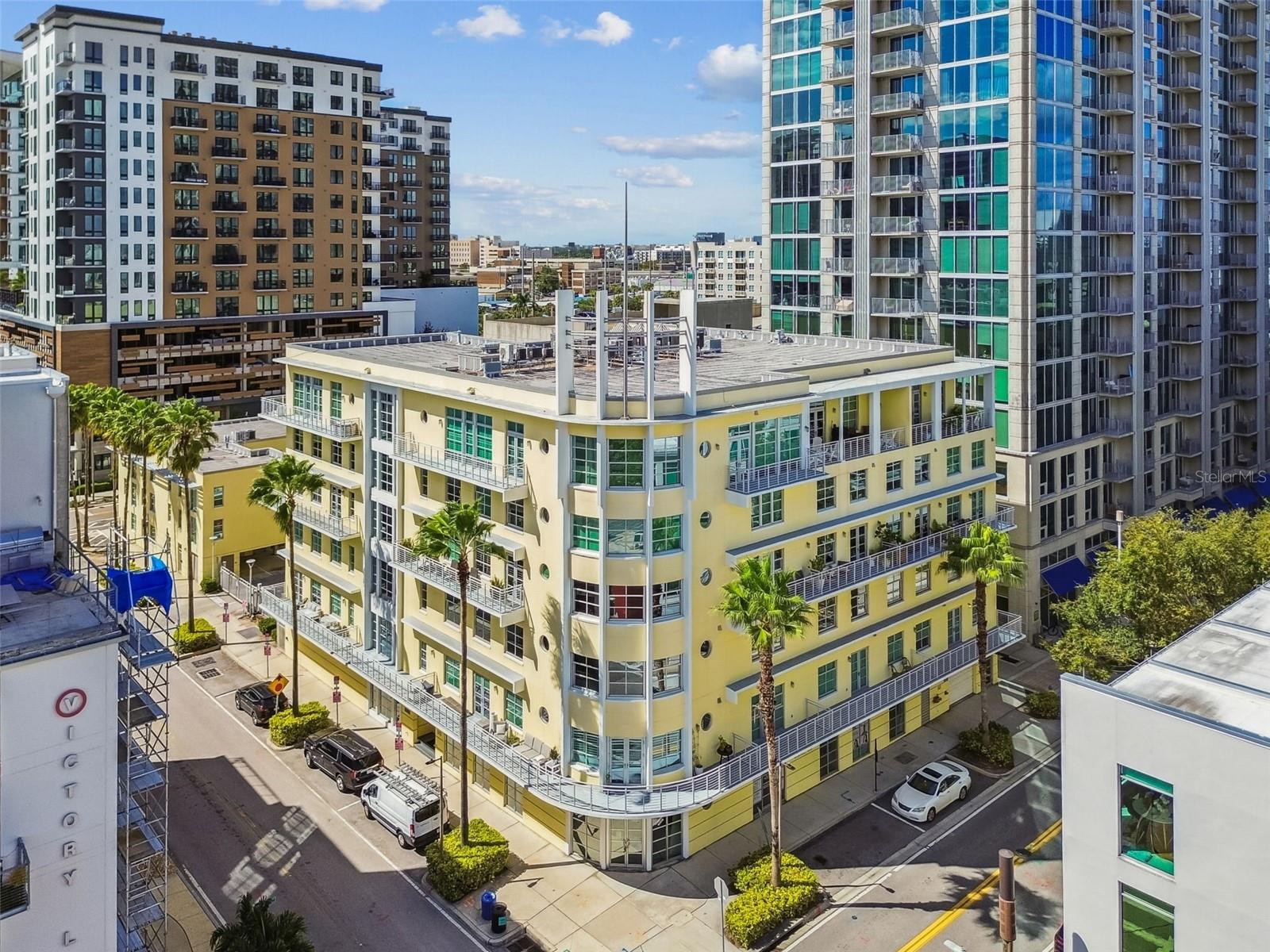 THE MERIDIAN - Residential