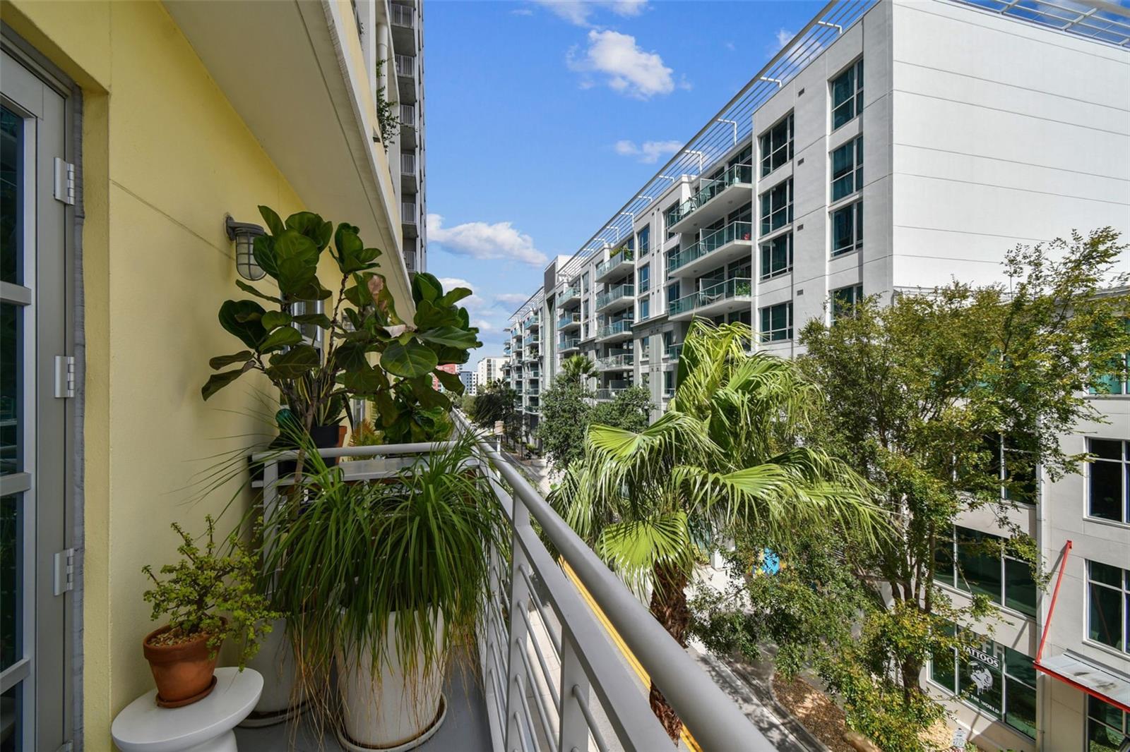THE MERIDIAN - Residential