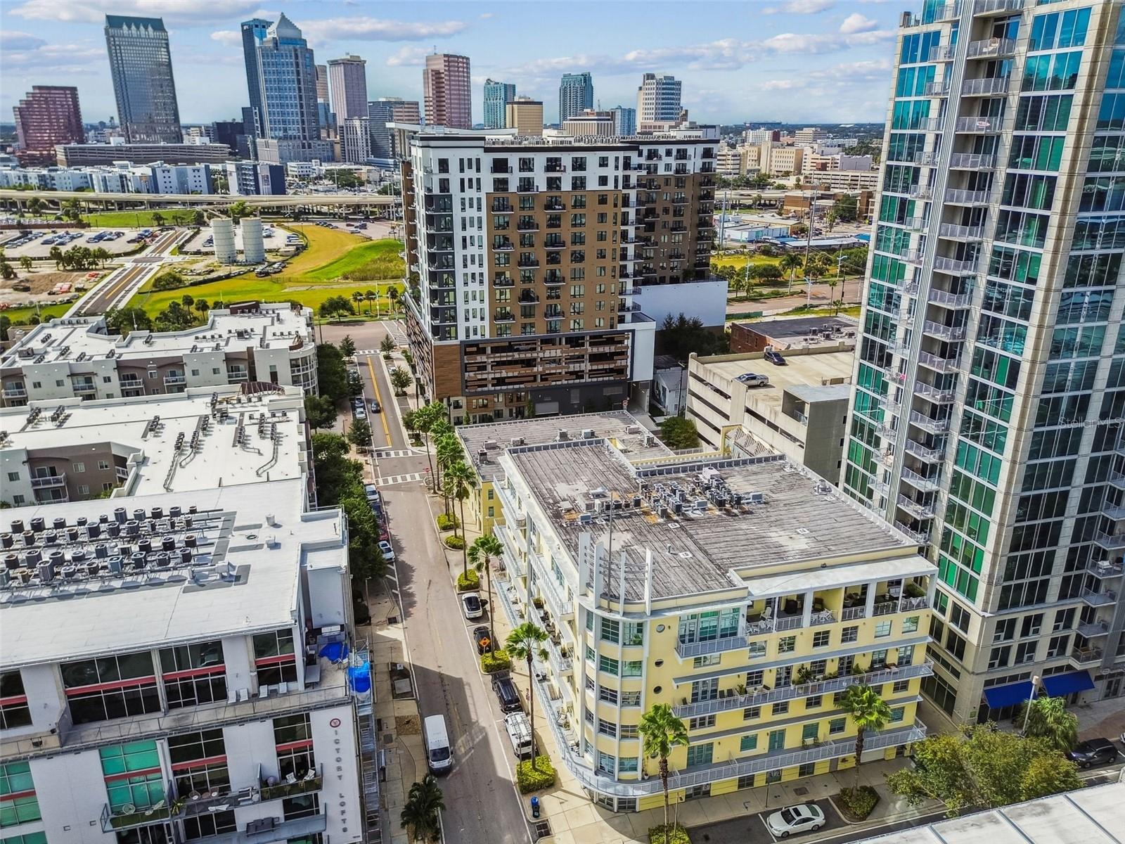 THE MERIDIAN - Residential
