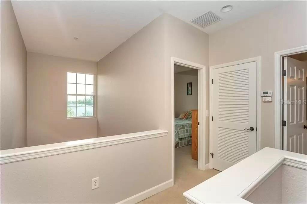 SIESTA POINTE - Residential Lease