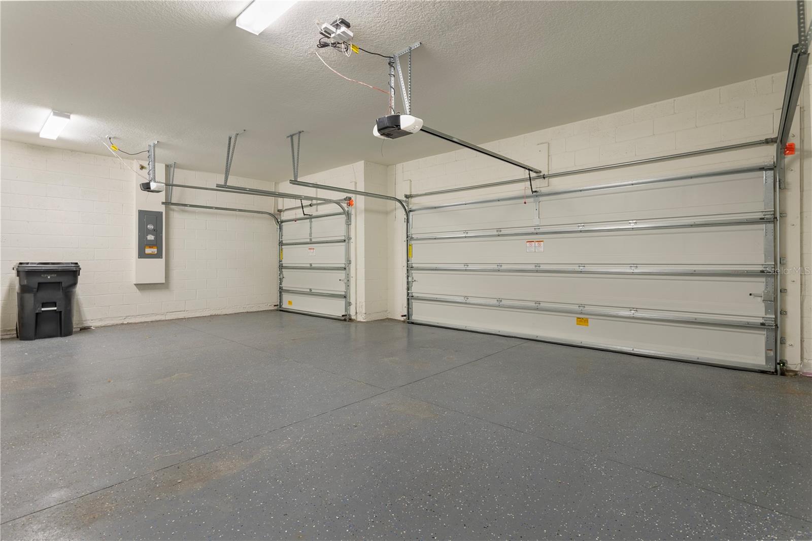 SPIRIT LNDGS - Residential