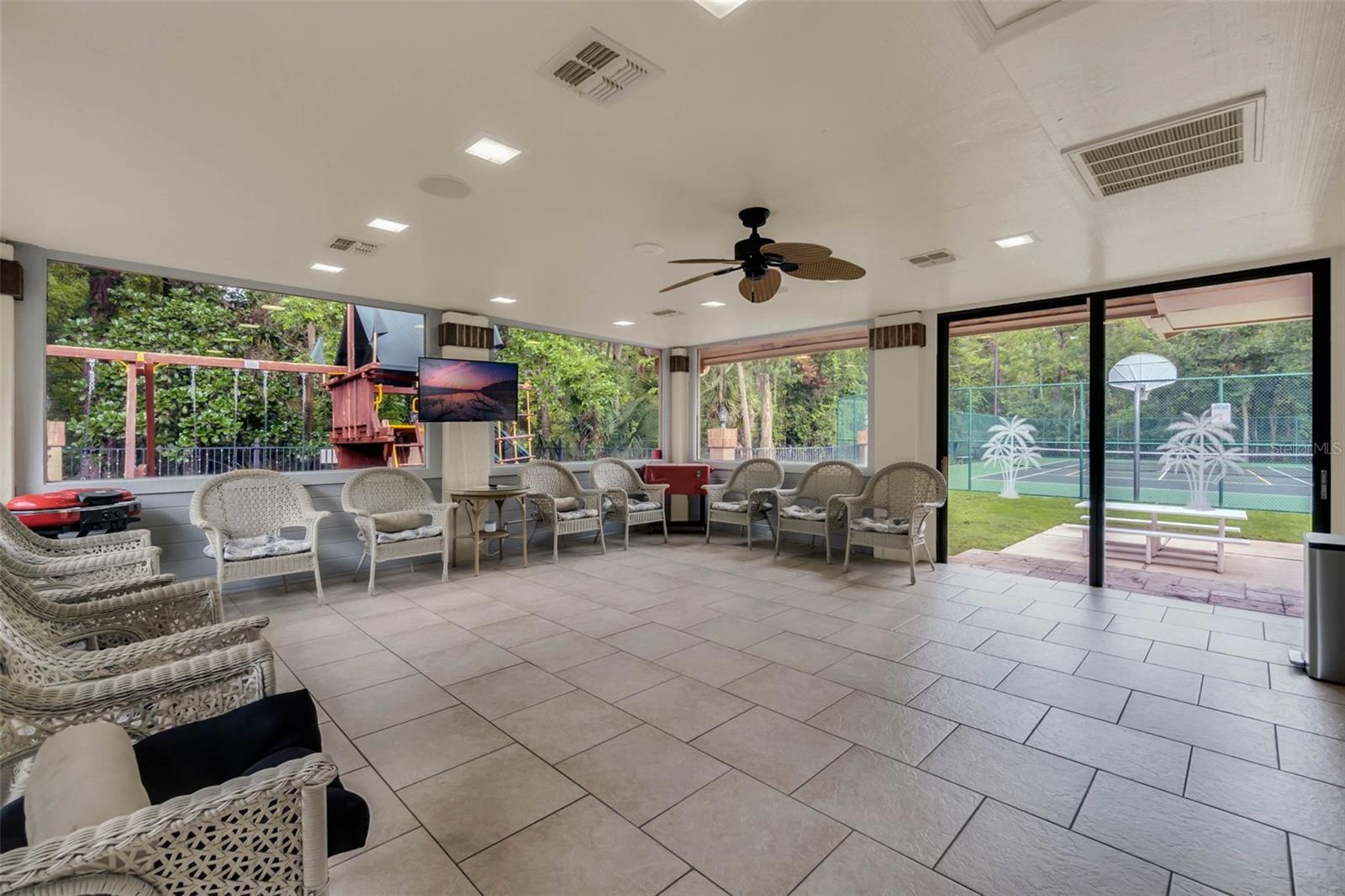 SPRINGS LANDING UNIT 3 - Residential