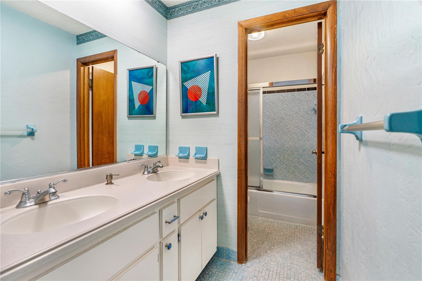 BEACON WOODS UNIT 02 - Residential