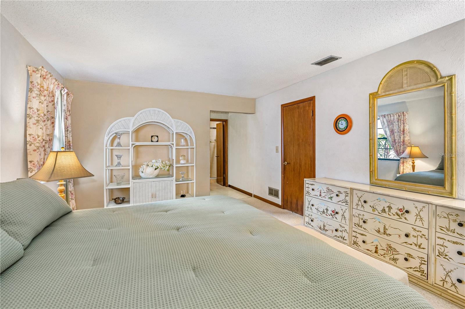 BEACON WOODS UNIT 02 - Residential