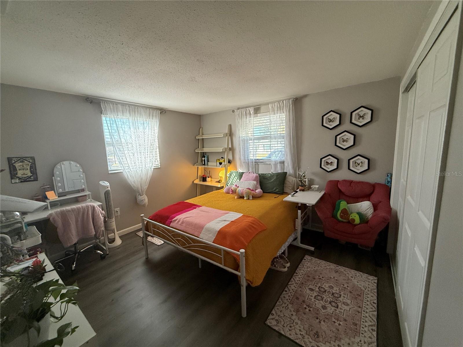 VENICE GARDENS - Residential Lease