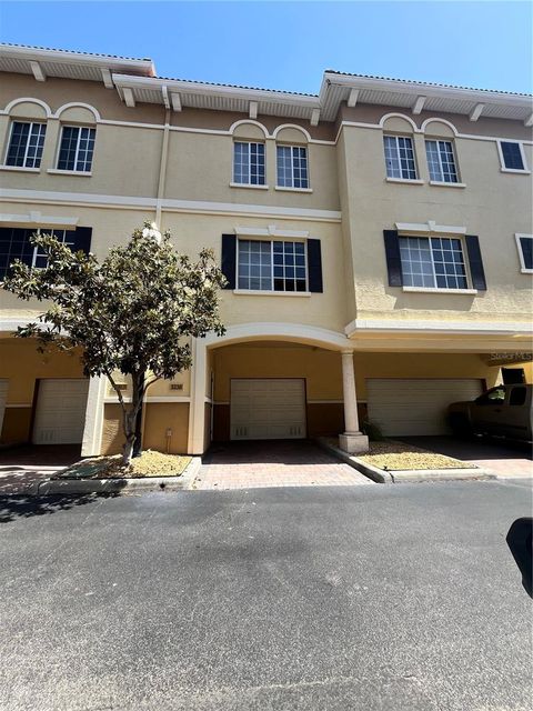 5238 W KENNEDY BOULEVARD TAMPA FL 33609