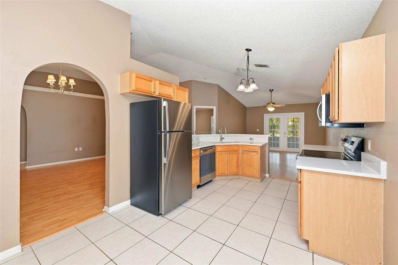 PLEASANT GARDENS 49 40 - Residential Lease