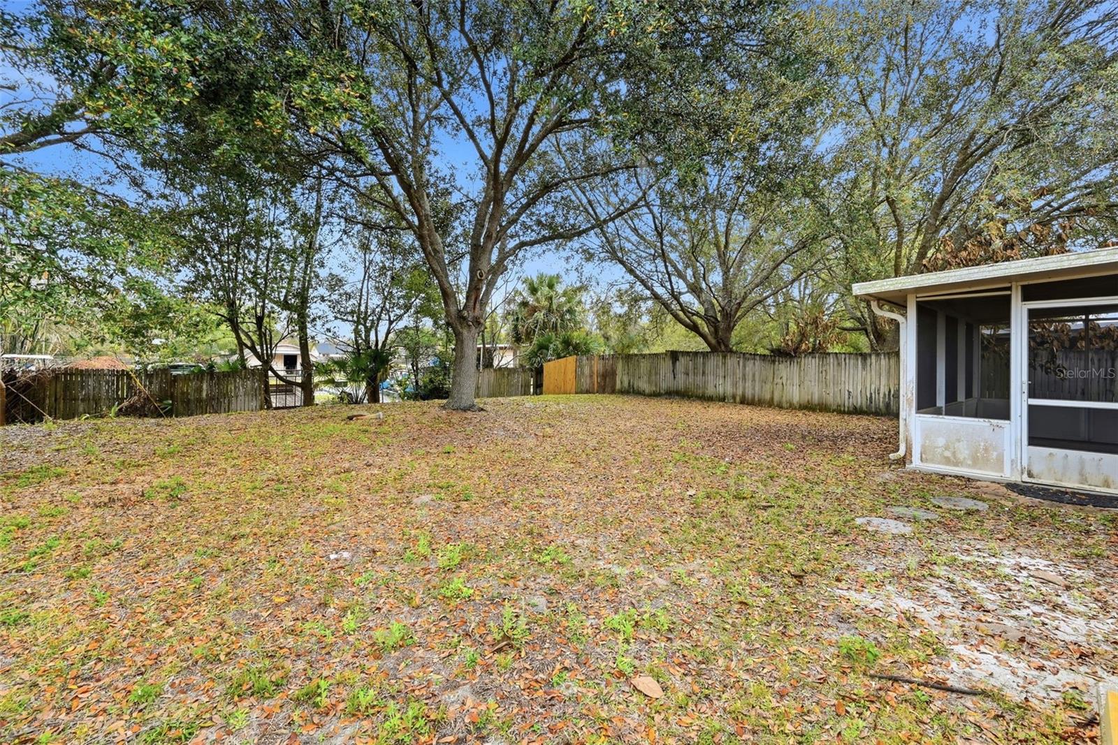 PLEASANT GARDENS 49 40 - Residential Lease