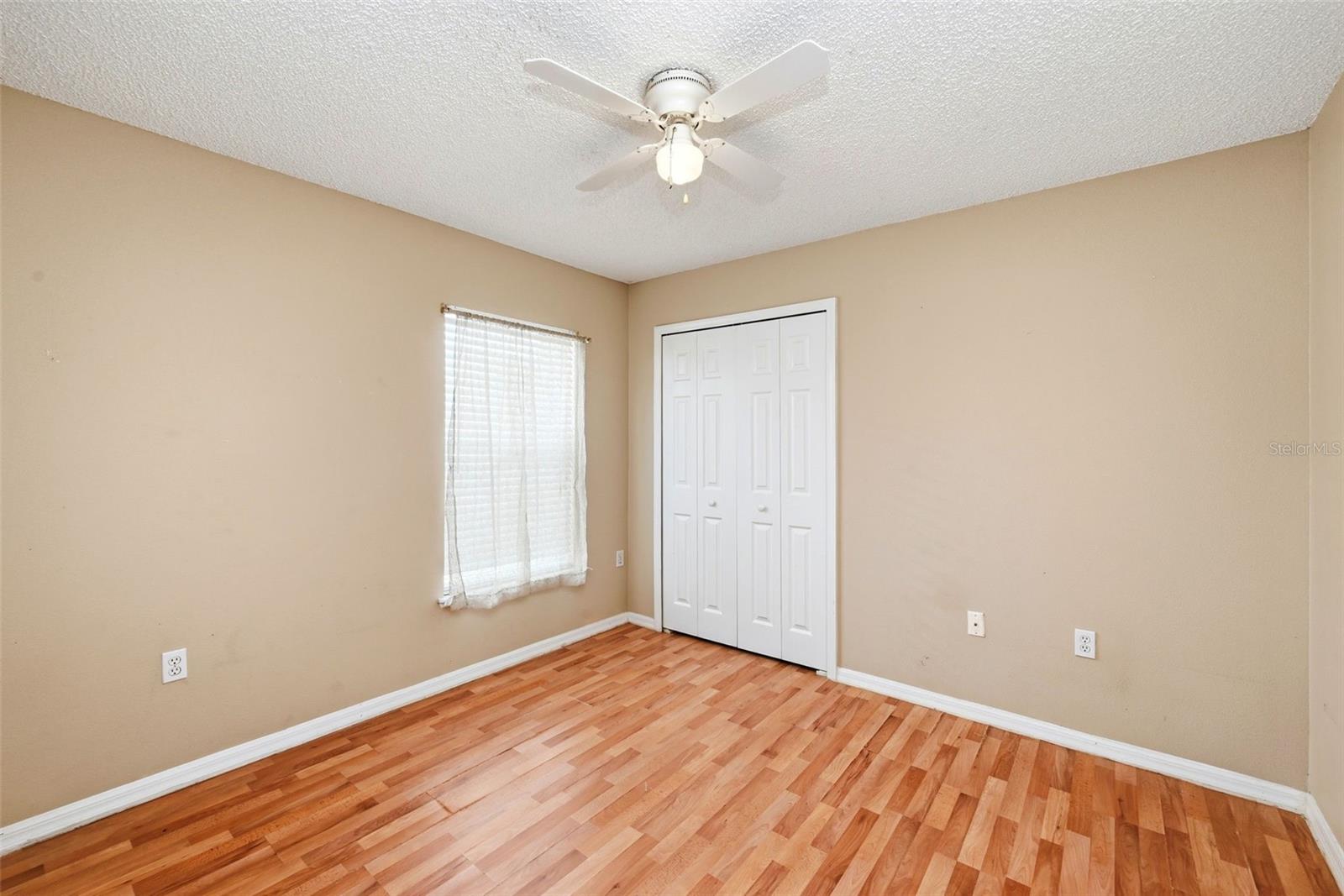 PLEASANT GARDENS 49 40 - Residential Lease