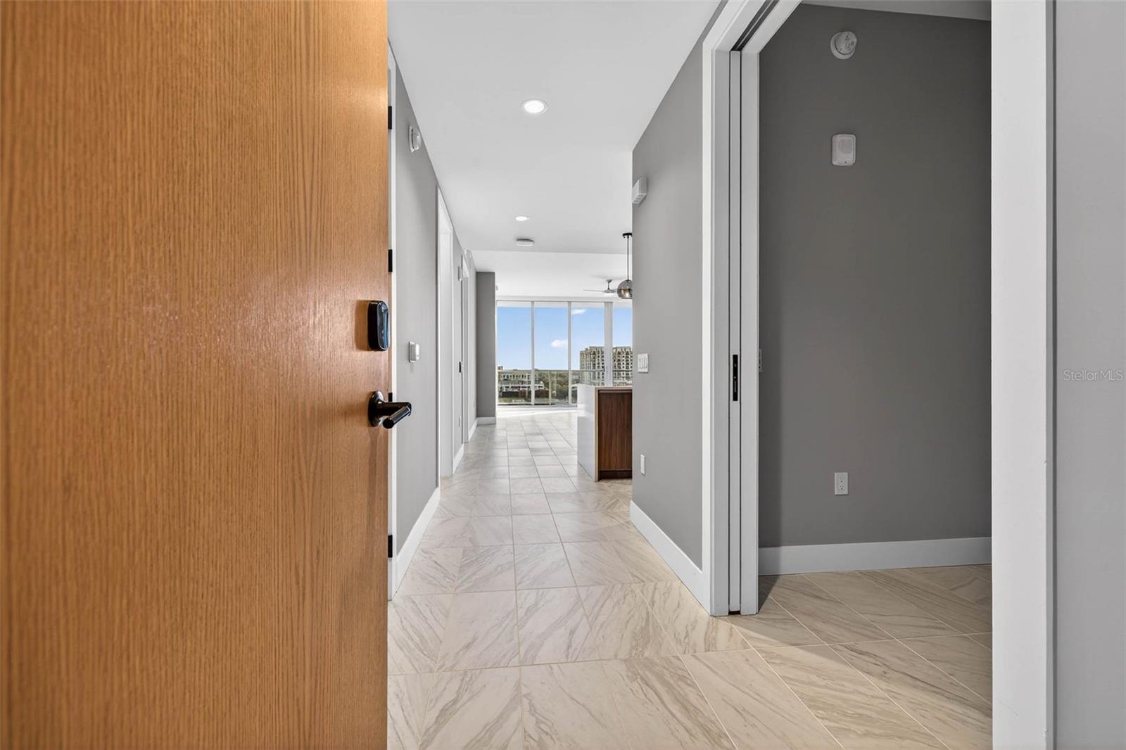 777 3RD AVENUE N 1106