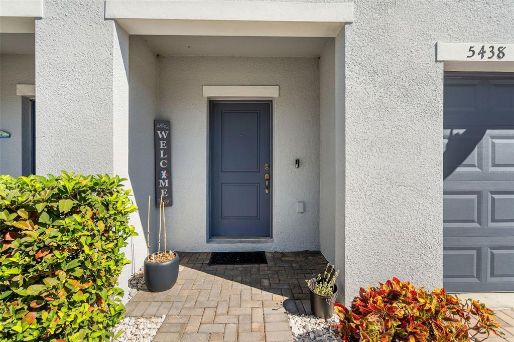 Photo of 5438 Tripoli Drive, Palmetto, FL 34221 (MLS # A4681572)