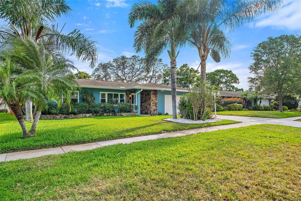 Photo of 1655 Leisure Drive, Clearwater, FL 33756 (MLS # TB8561058)