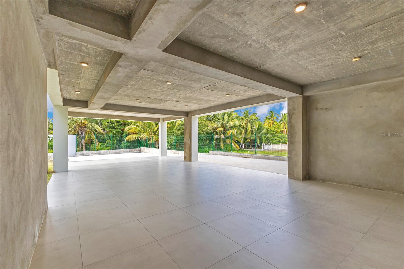 SURFSIDE - Residential