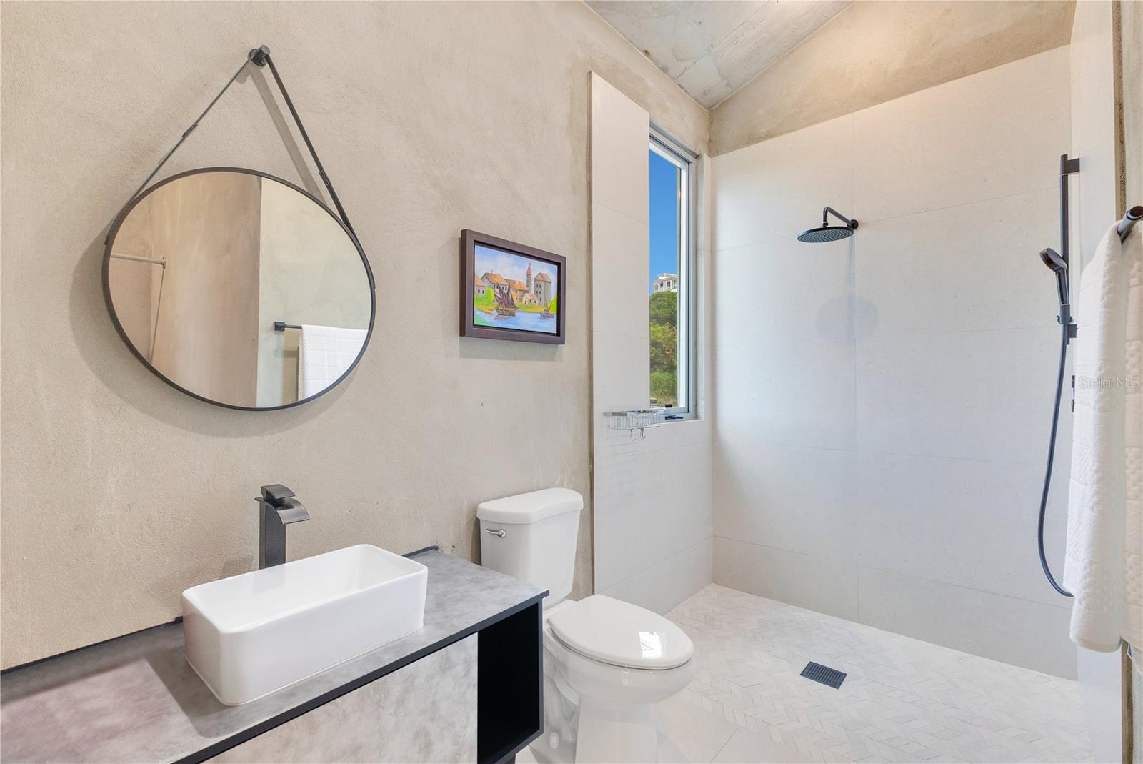 SURFSIDE - Residential