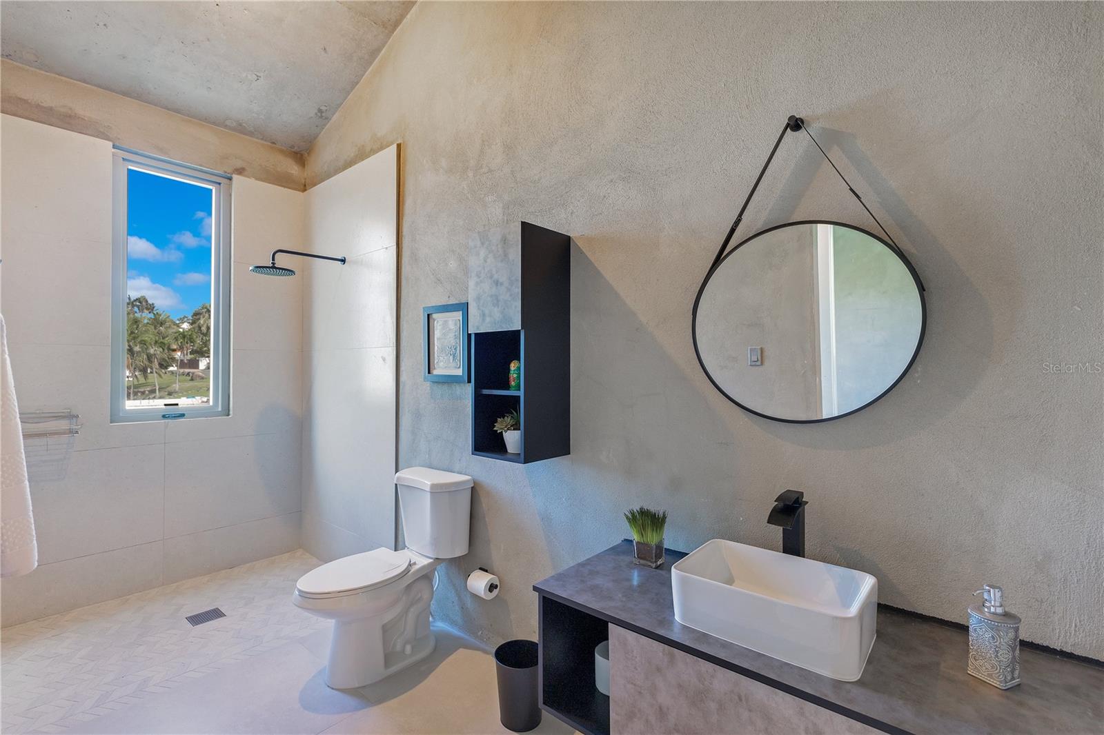SURFSIDE - Residential
