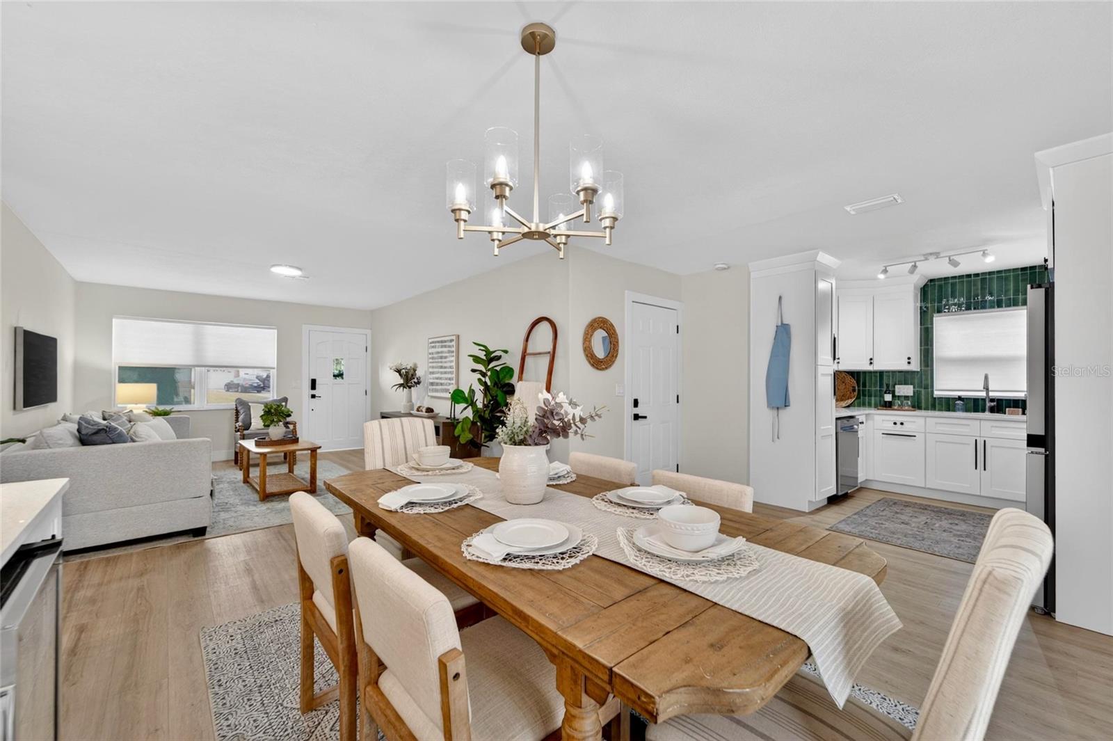 LAKEWOOD ESTATES SEC D - Residential